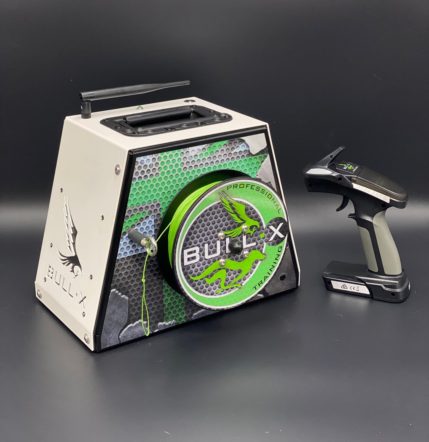 BullX Deluxe 24v Lure Machine